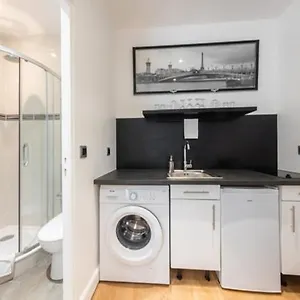  Appartement Near Eiffel Tower...cute Little France