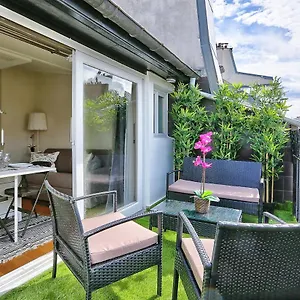 https://st-michel-deluxe-apartment-harpe.fr-paris.fr